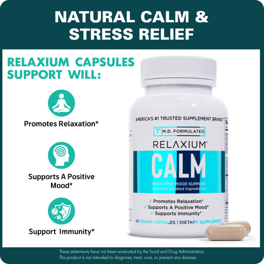 Primer plano de cápsulas Relaxium Calm mostrando textura y pureza