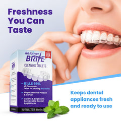 Retainer Brite uso diario en baño demostrando rutina sencilla y resultados frescos
