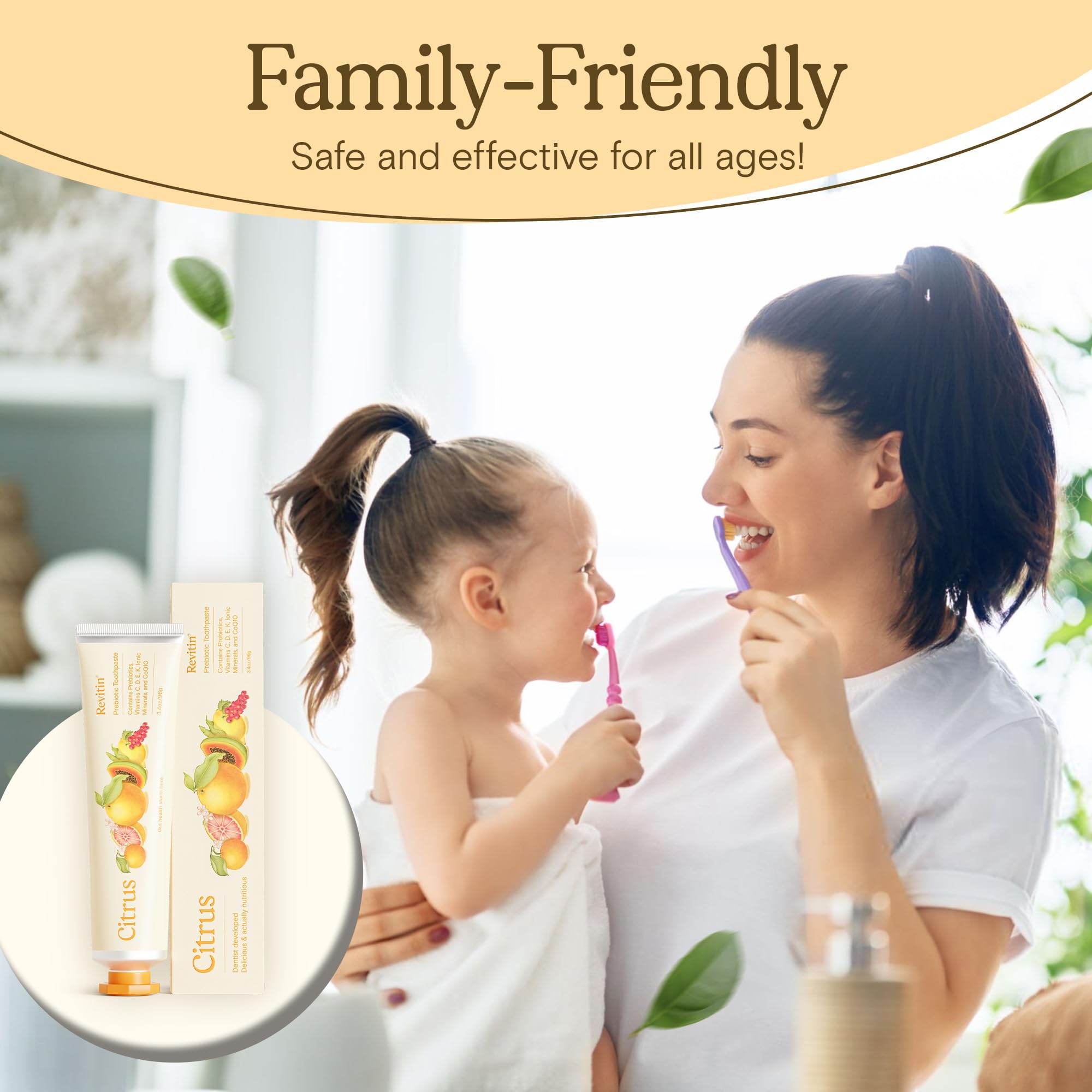 Escena de baño con Revitin en el estante, aspecto ordenado y natural