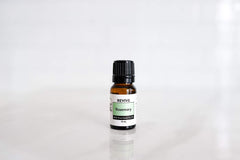 REVIVEEO aceite de romero en difusor creando ambiente fresco y revitalizante