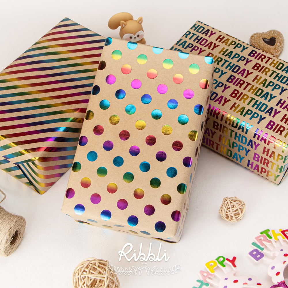 Ribbli ambientación de mesa de fiesta con papel kraft como fondo, decoración versátil