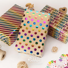 Ribbli ambientación de mesa de fiesta con papel kraft como fondo, decoración versátil
