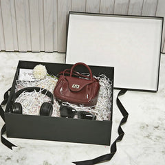 Rinrda en ambiente de celebración realza presentación del obsequio