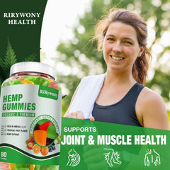 RiRywony Health manos sosteniendo una gomita para uso diario cómodo