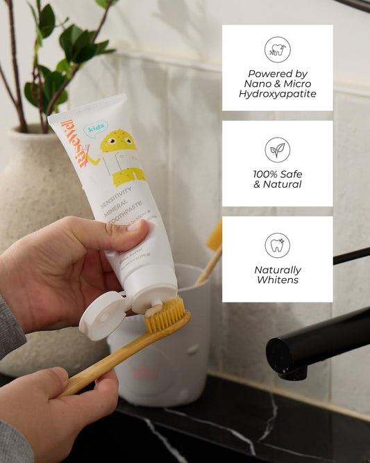 RiseWell textura cremosa de la pasta dental, muestra consistencia suave