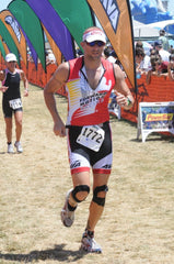 RockTape aplicado en zona lumbar demostrando estabilidad y movilidad