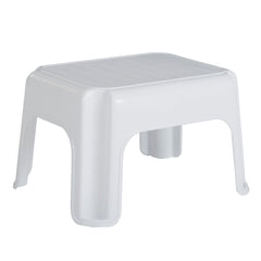 Rubbermaid taburete frontal blanco mostrando estabilidad y diseño