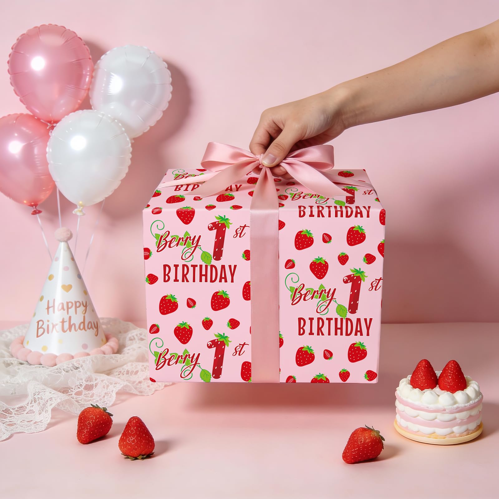RUSPEPA leyenda "Berry 1st Birthday" visible, ideal para fotos de recuerdo