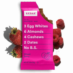 RXBAR barra en mano para mostrar tamaño y portabilidad