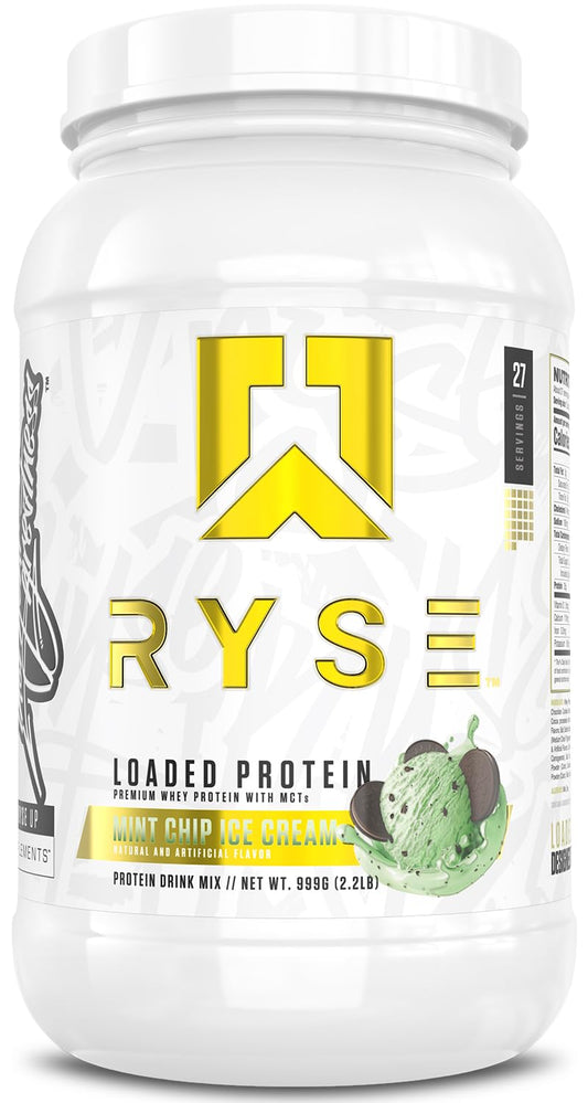 Envase RYSE Loaded Protein Mint Chip Ice Cream mostrando diseño y tamaño, fácil identificación de marca y sabor