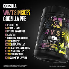 RYSE pre-entreno mezclado en vaso mostrando color BlackBerry Lemonade