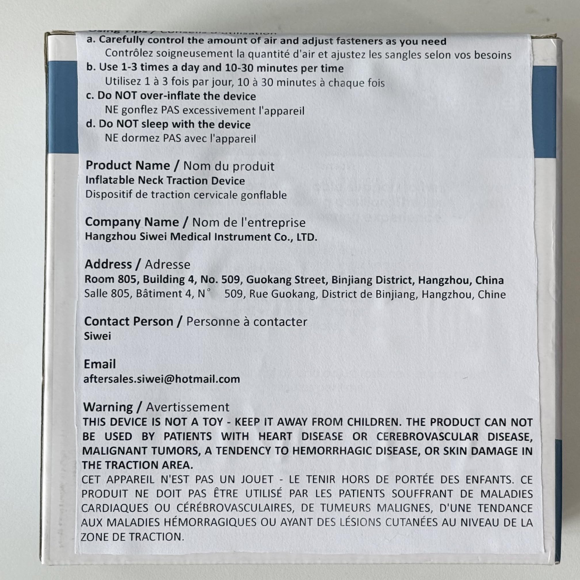 S collar usado en sofá en postura relajada para sesiones cortas de descompresión