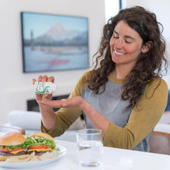 Seeking Health etiqueta indicando libre de gluten y lácteos, más seguridad