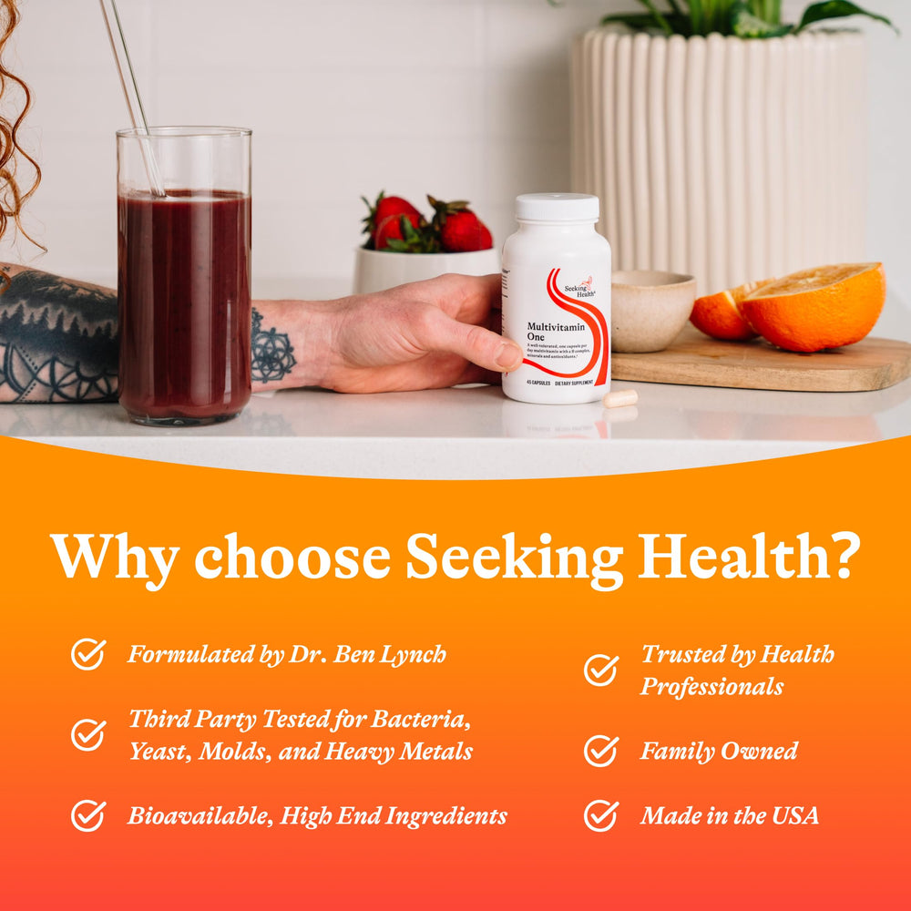 Seeking Health frasco en encuadre de cocina mostrando integración en rutina diaria saludable