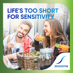 Sensodyne cerca de lista de ingredientes que destaca nitrato de potasio