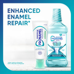 Sensodyne Pronamel en baño estilo de vida que sugiere rutina diaria fácil