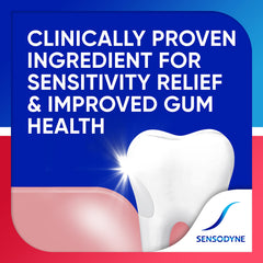 Sensodyne junto a regla para comparar tamaño de tubo de 3.4 oz y portabilidad