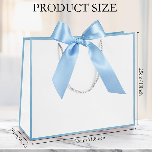 Silkfly primer plano del lazo azul claro, aspecto listo para regalar