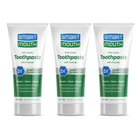 SmartMouth envase frontal mostrando marca y beneficio anti-caries