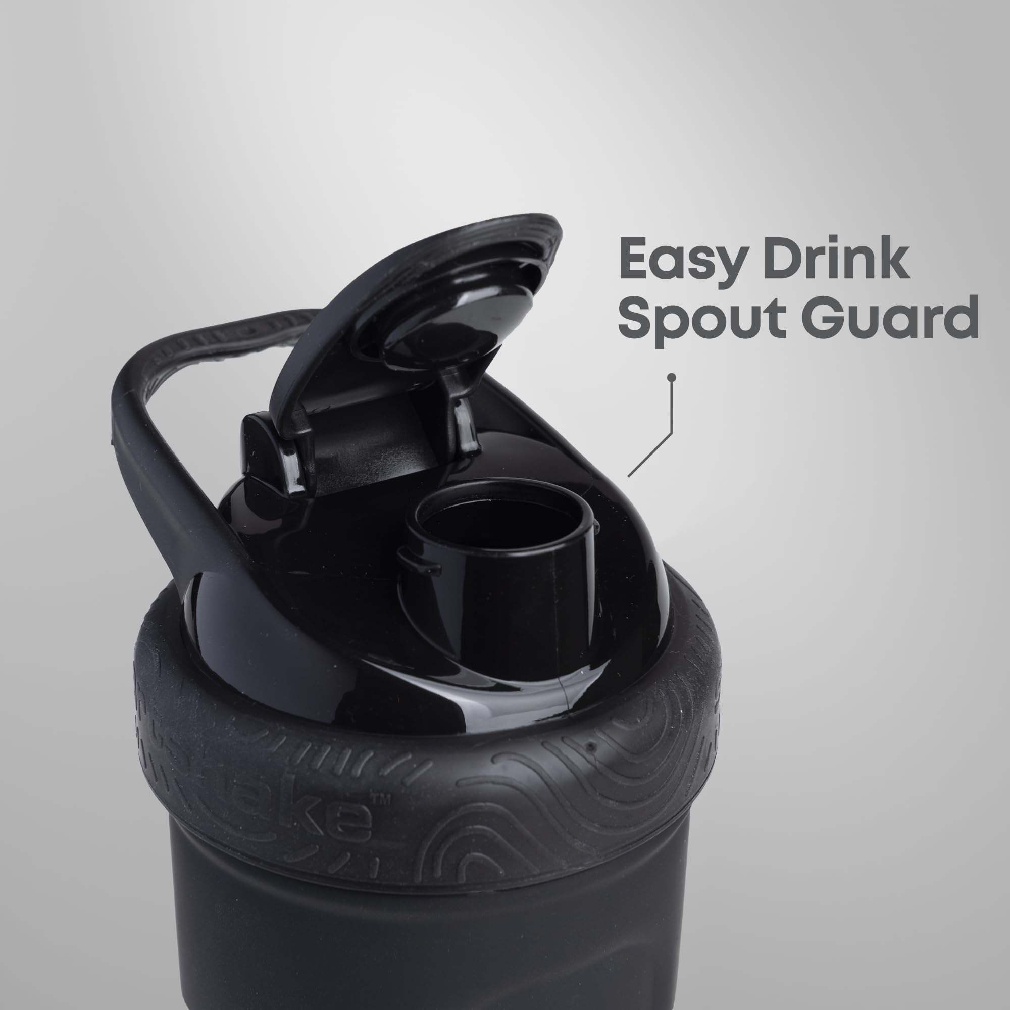 Smartshake interior con escala grabada para medir líquidos con precisión
