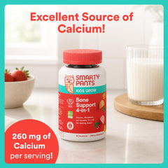 Escena familiar en cocina con SmartyPants para la rutina diaria