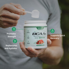 Vaso con mezcla disuelta Snap Supplements, hidratación instantánea y sabor refrescante