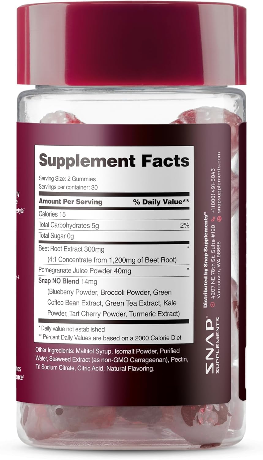 Persona tomando una gominola Snap Supplements antes de actividad física para energía