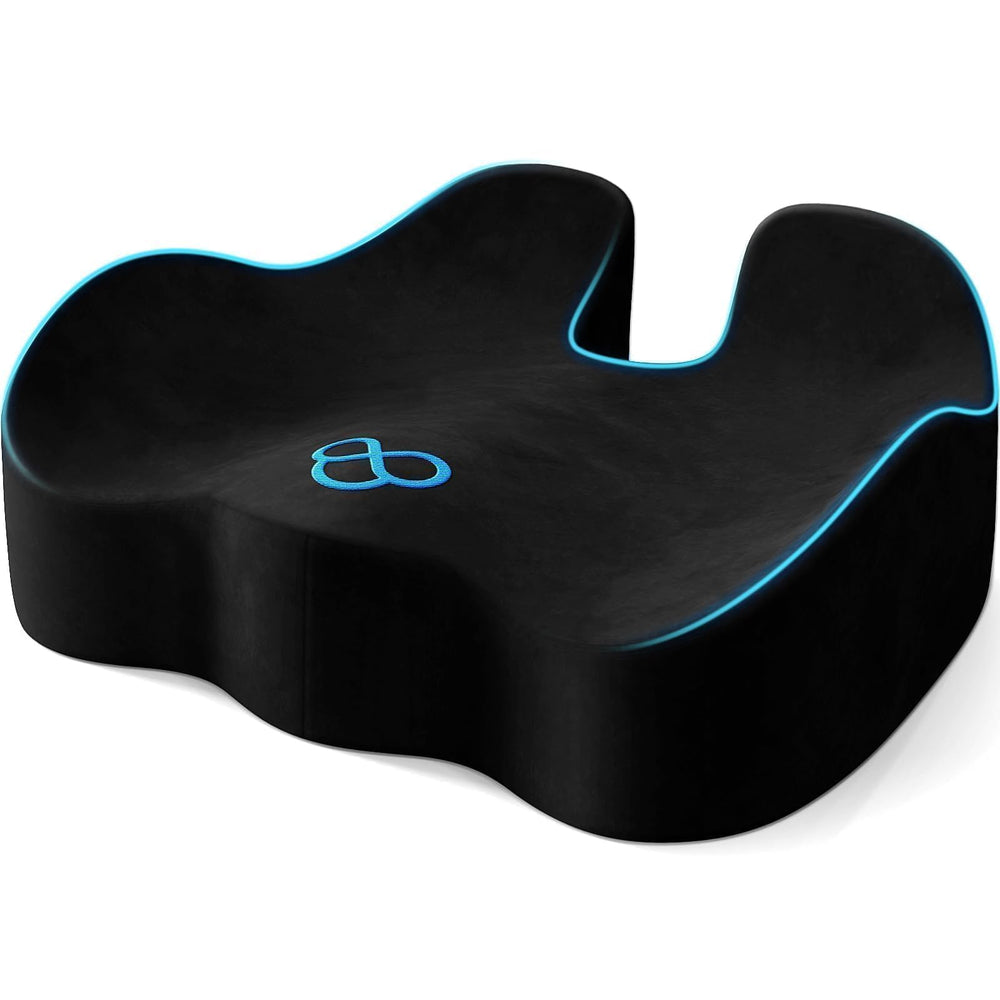 SofterCharm cojín de asiento frontal mostrando forma en U y acabado negro, confort inmediato