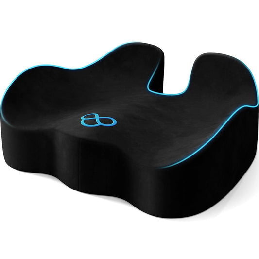 SofterCharm cojín de asiento frontal mostrando forma en U y acabado negro, confort inmediato