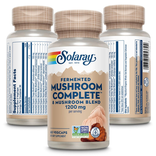 SOLARAY etiqueta con lista de ingredientes orgánicos y certificación GMP visible