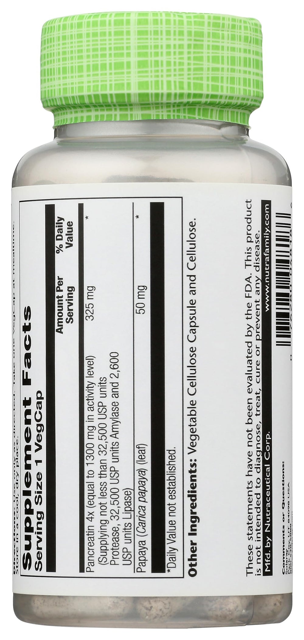 Persona sosteniendo SOLARAY Pancreatin 1300 para uso con comidas y apoyo digestivo