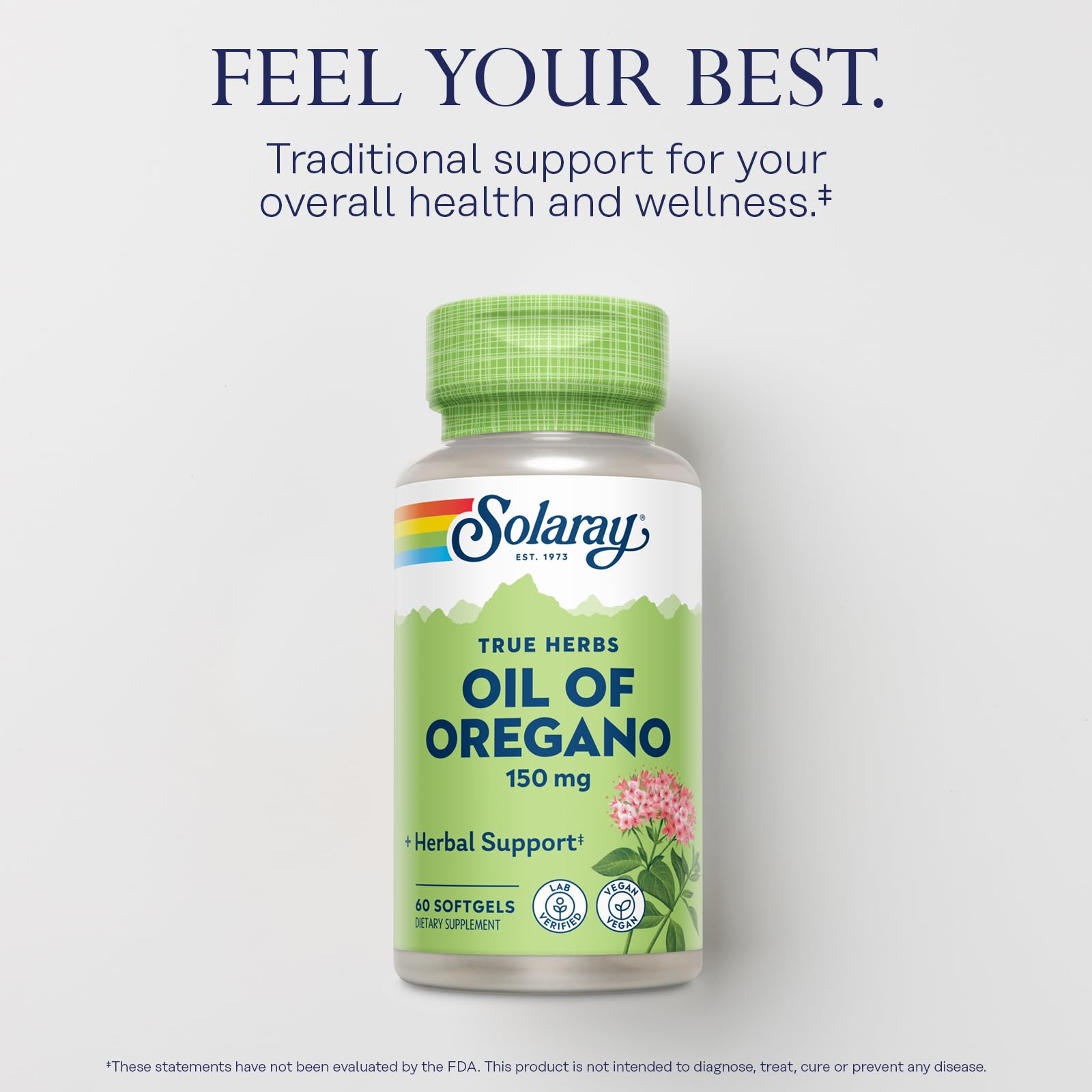 Primer plano de softgel Solaray mostrando textura suave y fácil de tragar