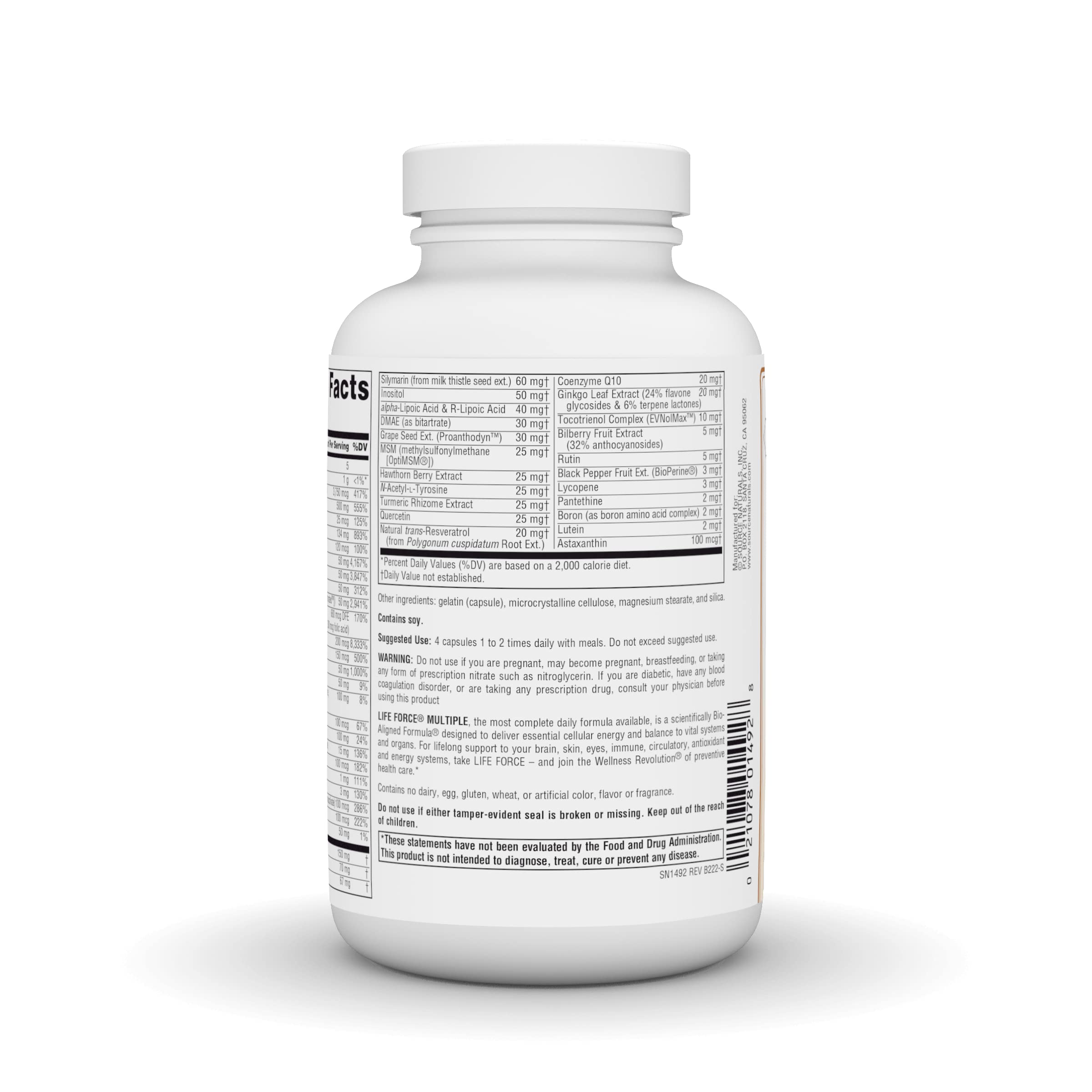 Source Naturals cápsula en mano para comparar tamaño y dosificación