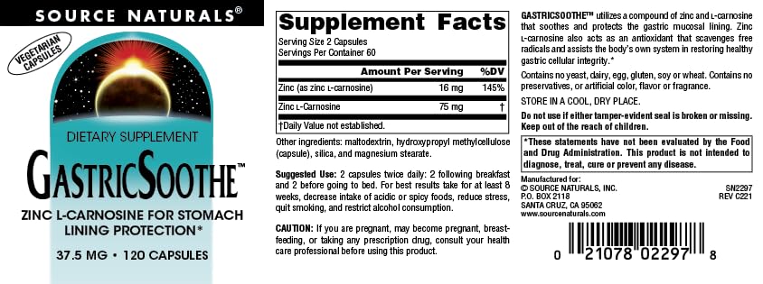 Frasco de Source Naturals en una mano para comparar tamaño y porción, escala práctica
