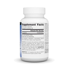 Source Naturals cápsula en mano para comparar tamaño y dosificación