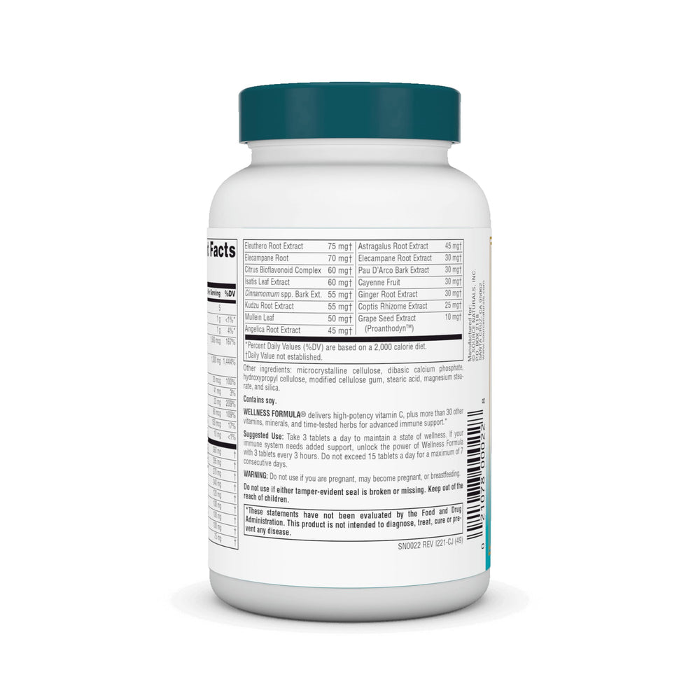 Source Naturals tres tabletas en mano para mostrar porción diaria