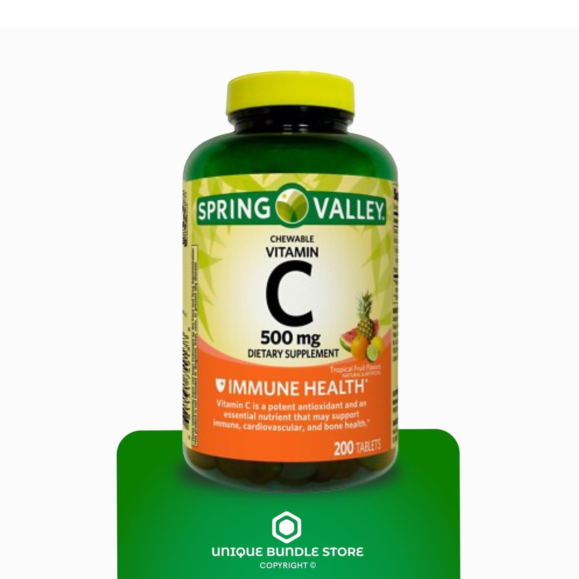 Spring Valley botella en mesa junto a frutas tropicales indica sabor