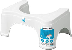 Squatty Potty guardado bajo la tapa, ahorro de espacio