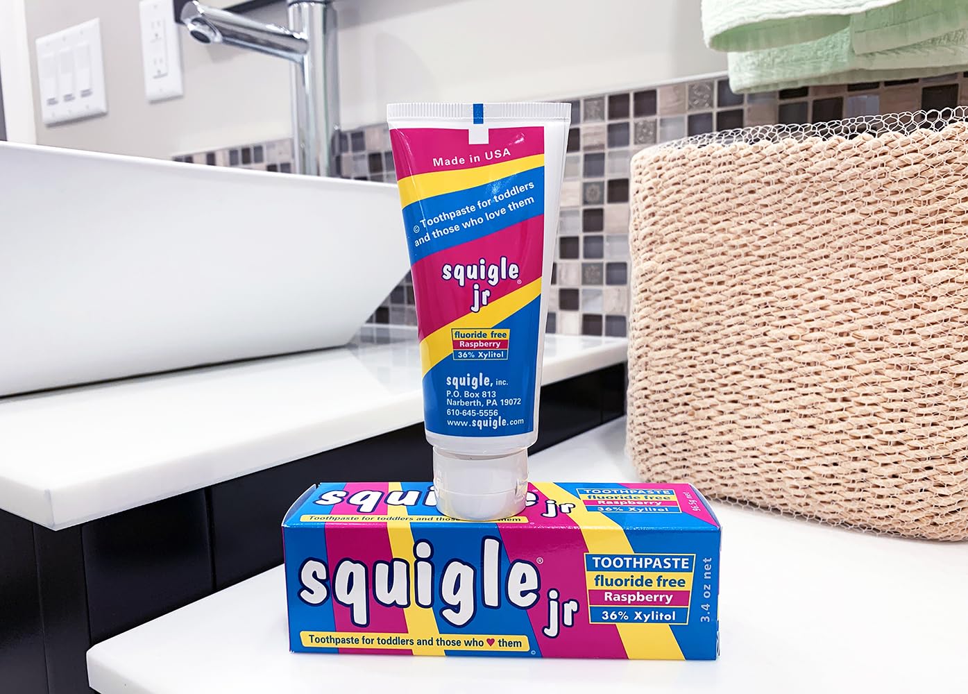Etiqueta Squigle con ingredientes xilitol y nanocalcita visibles