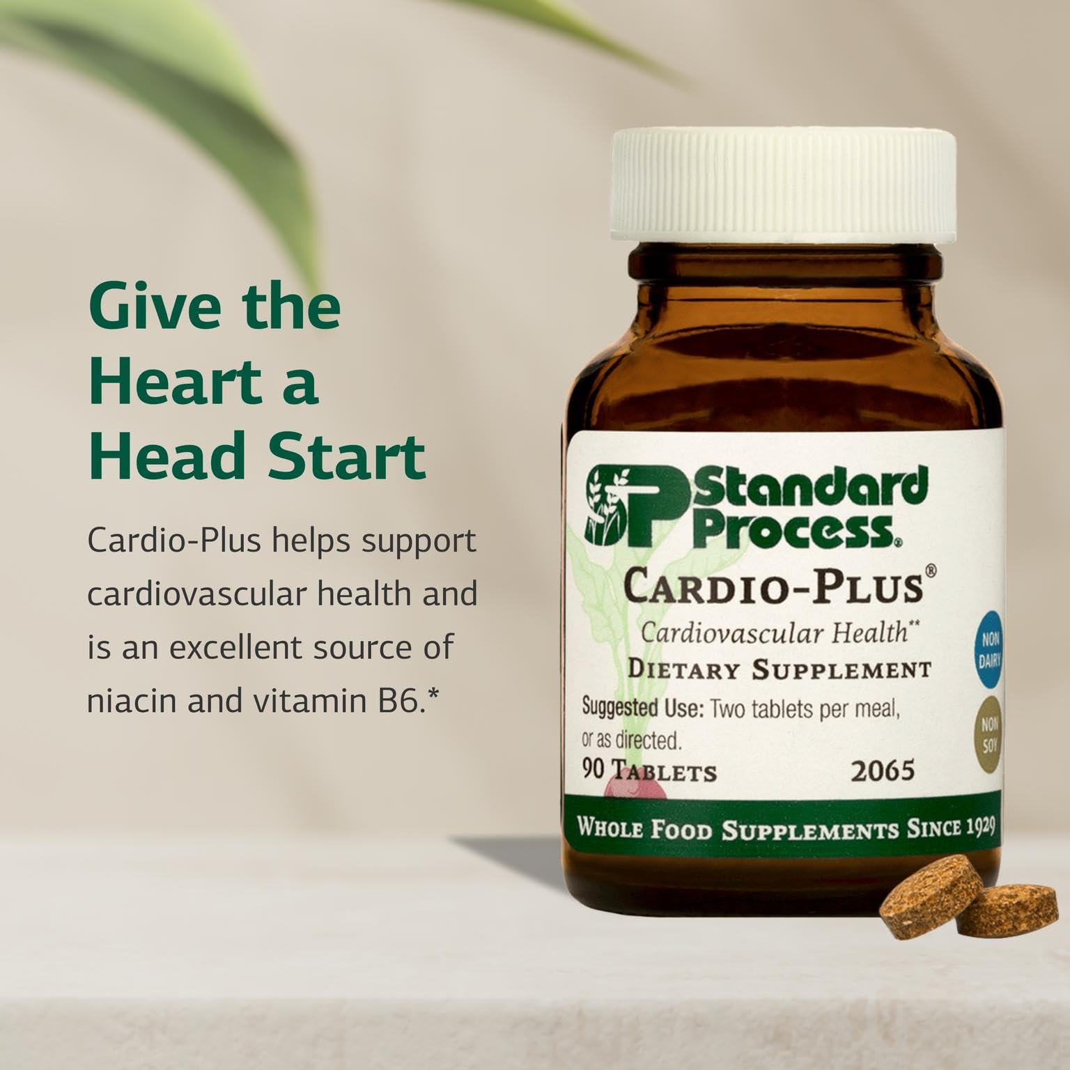 Standard Process Cardio-Plus etiqueta con ingredientes visibles y beneficios