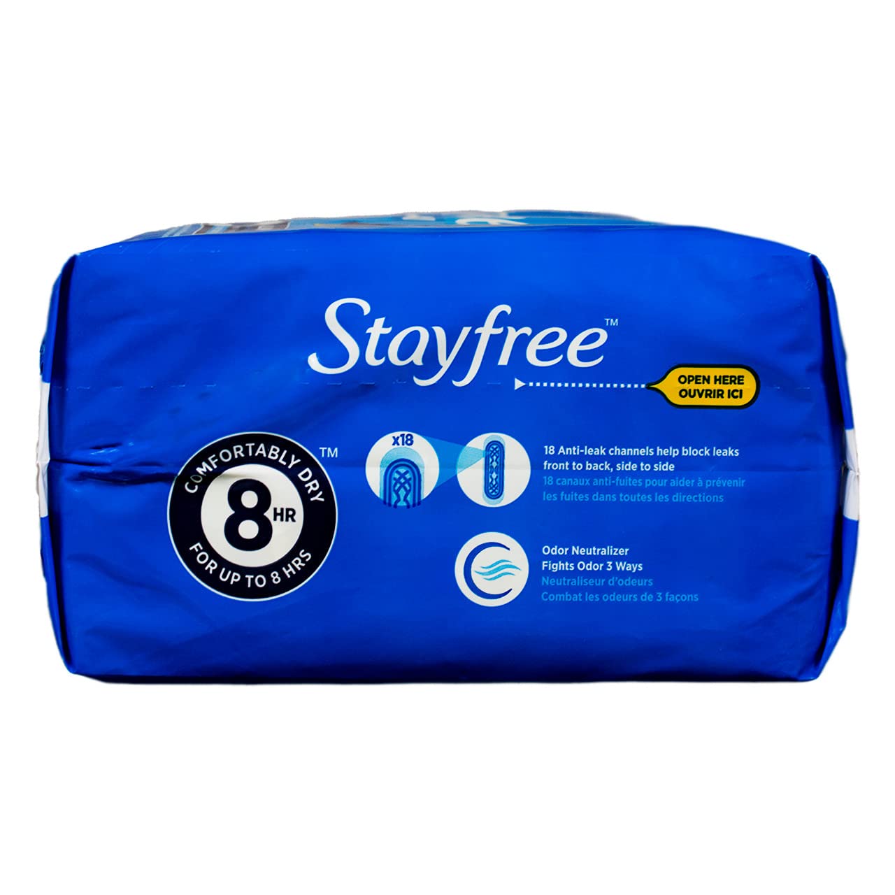 Stayfree toalla en mano para comparar tamaño y portabilidad