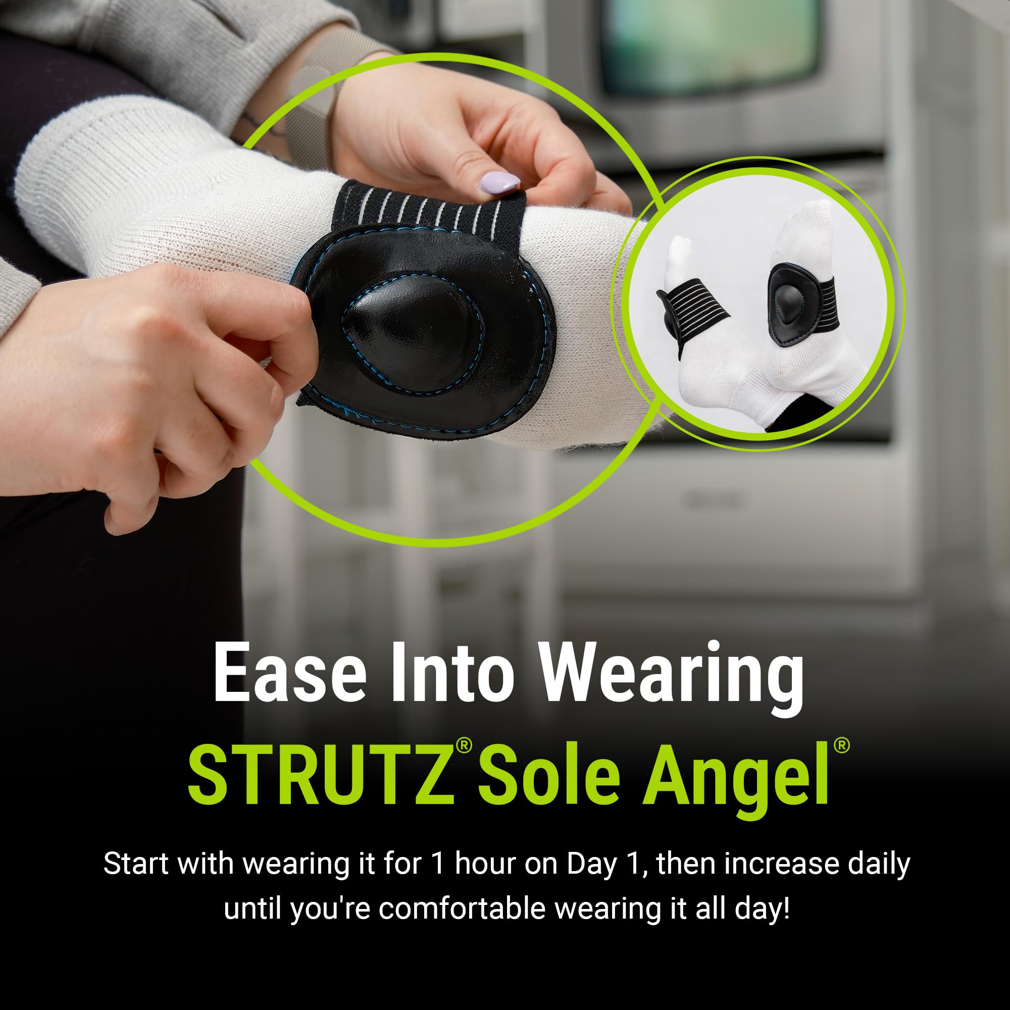 Strutz Sole Angel comparación de tamaño en mano muestra su portabilidad