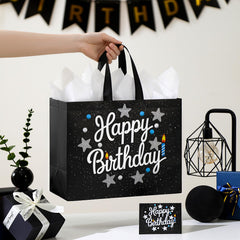 STYPOP bolsa junto a una mano para mostrar tamaño real y proporción