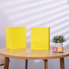 SUNCOLOR comparación de tamaño con regalos mostrando capacidad práctica y escala real