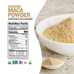Sunfood Superfoods maca detalle del polvo fino resaltando pureza y textura
