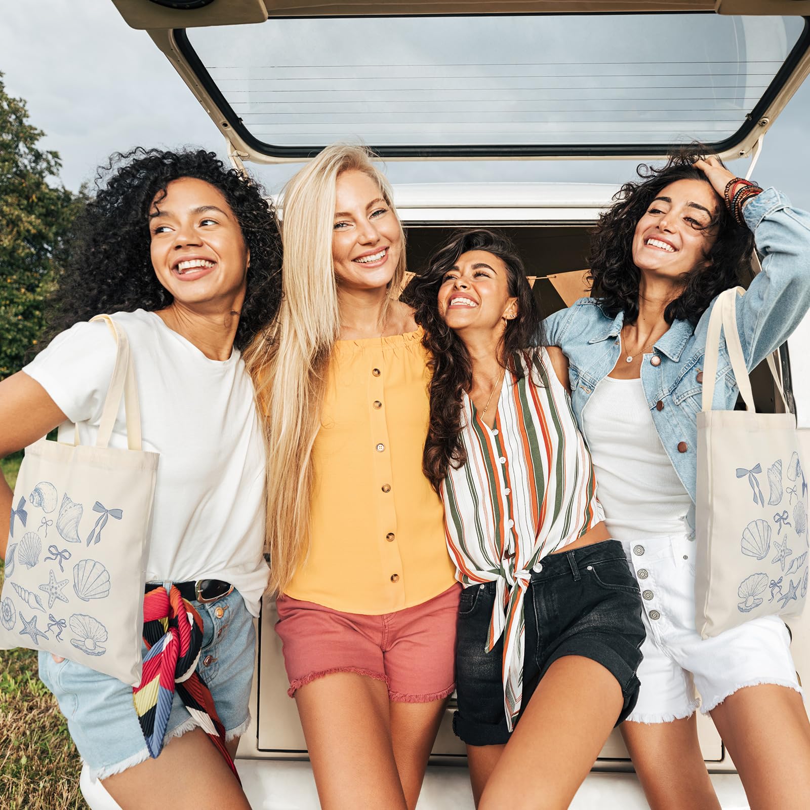 Sunnymove interior con regalos y accesorios, muestra organización de detalles