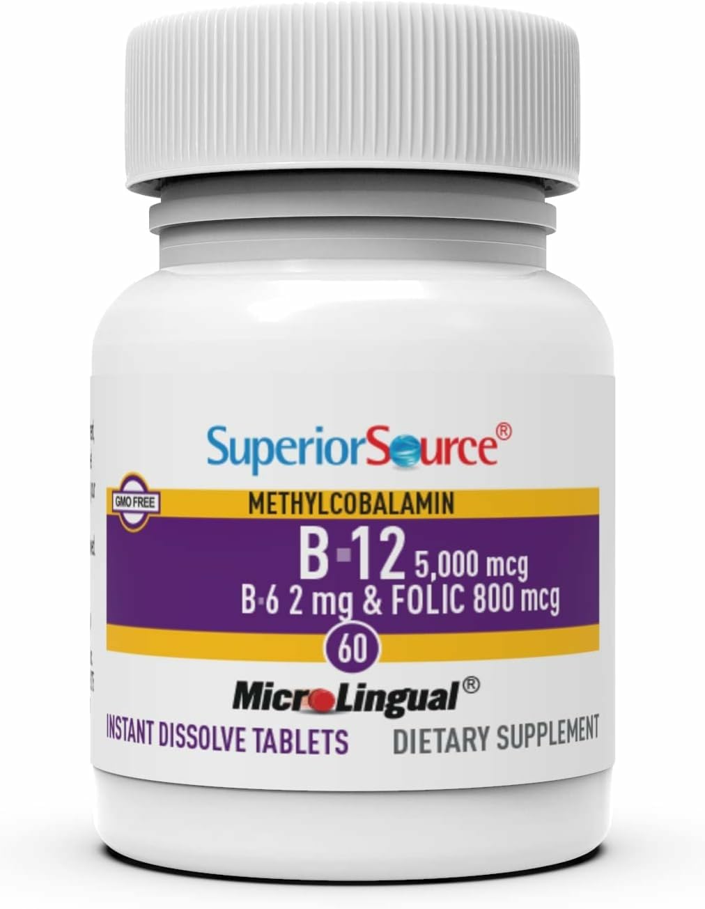 Superior Source persona usando tableta sublingual para absorción rápida y sin agua