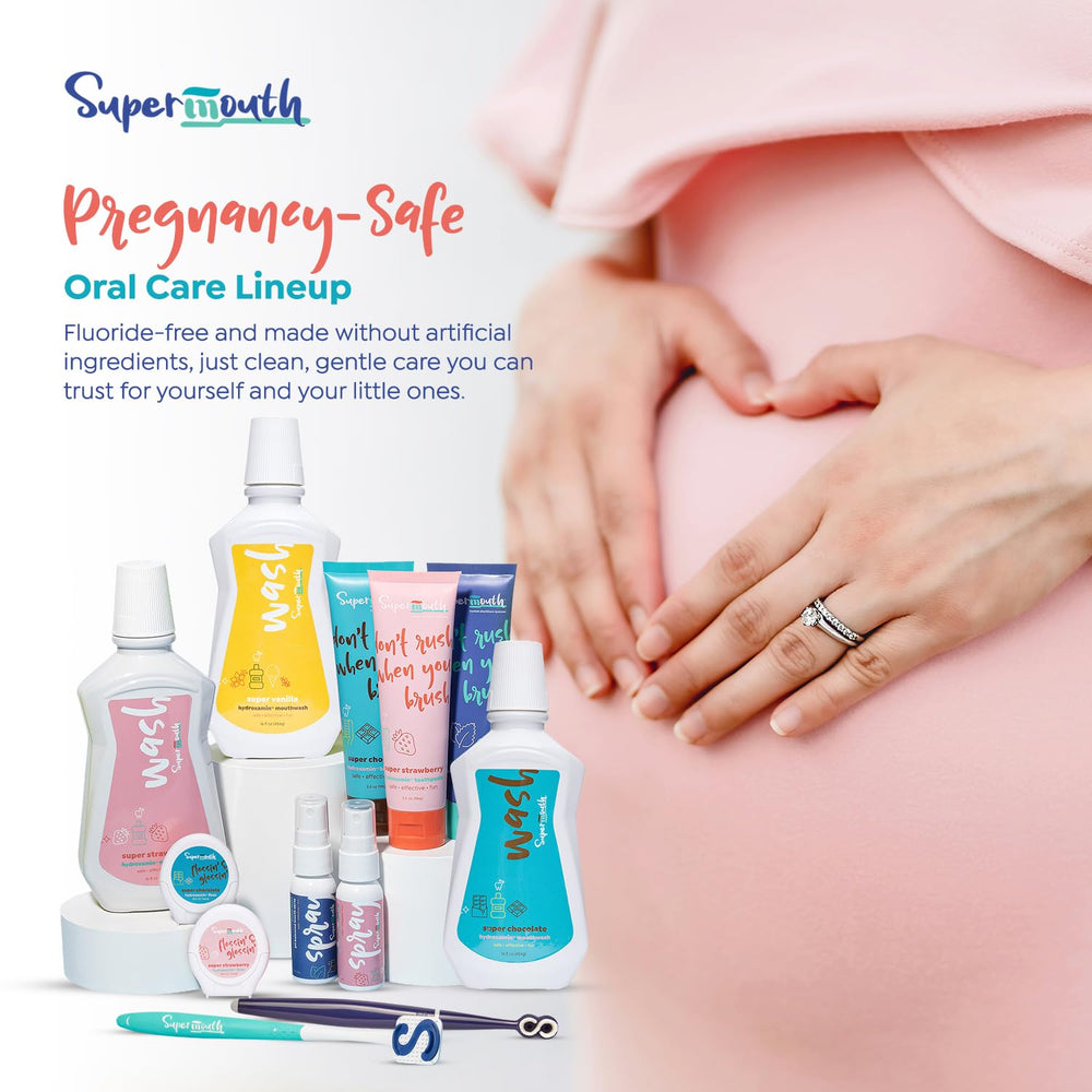 SuperMouth producto en baño, estética que sugiere uso diario sencillo