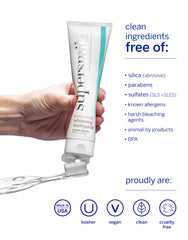 Supersmile junto a objetos para comparar tamaño 4.2 oz, referencia visual clara