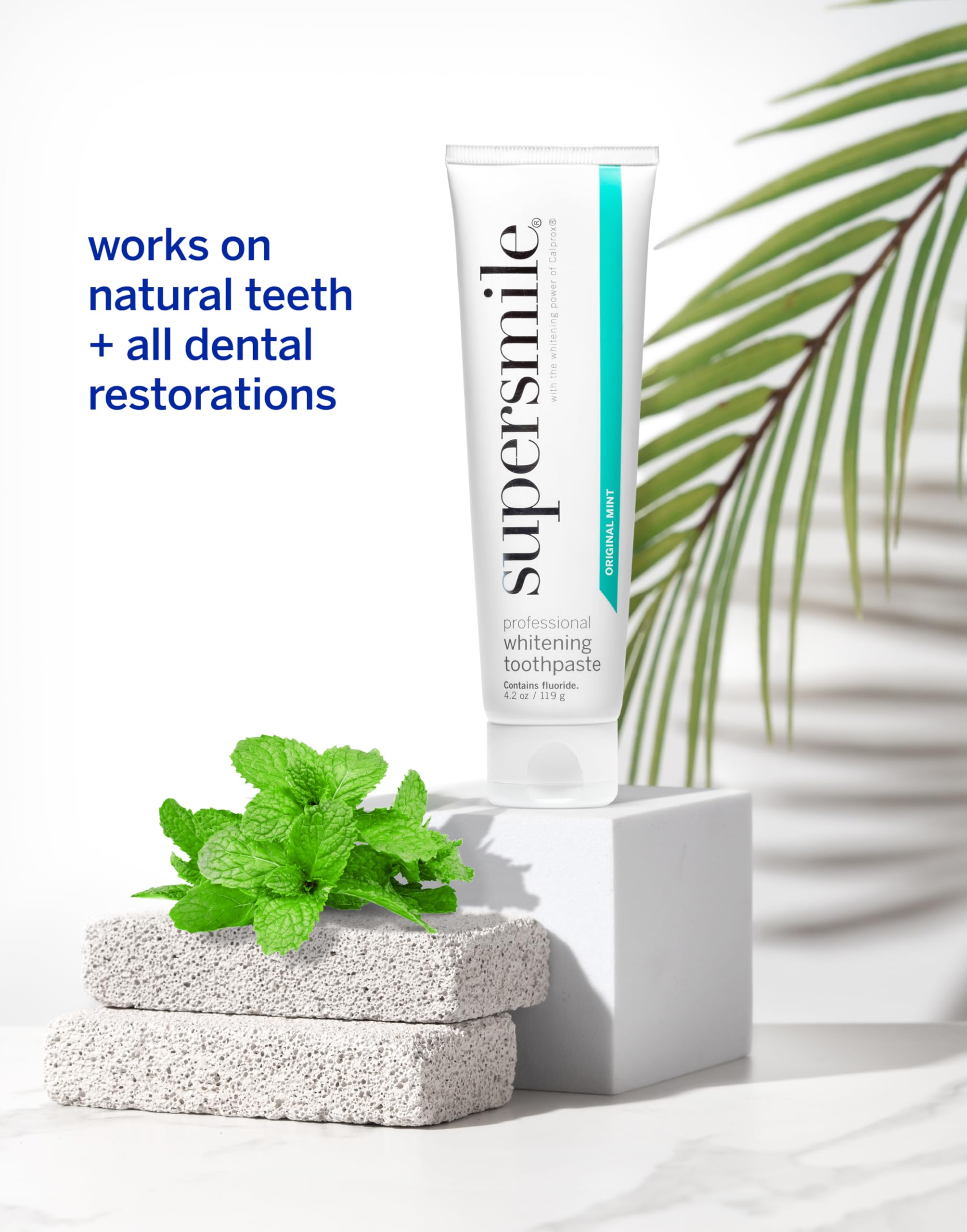 Supersmile lista de ingredientes sin parabenos ni SLS, tranquiliza al consumidor